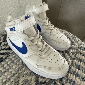 Nike Court Borough Mid 2 Sneakers – White/Blue – Size 13 boys